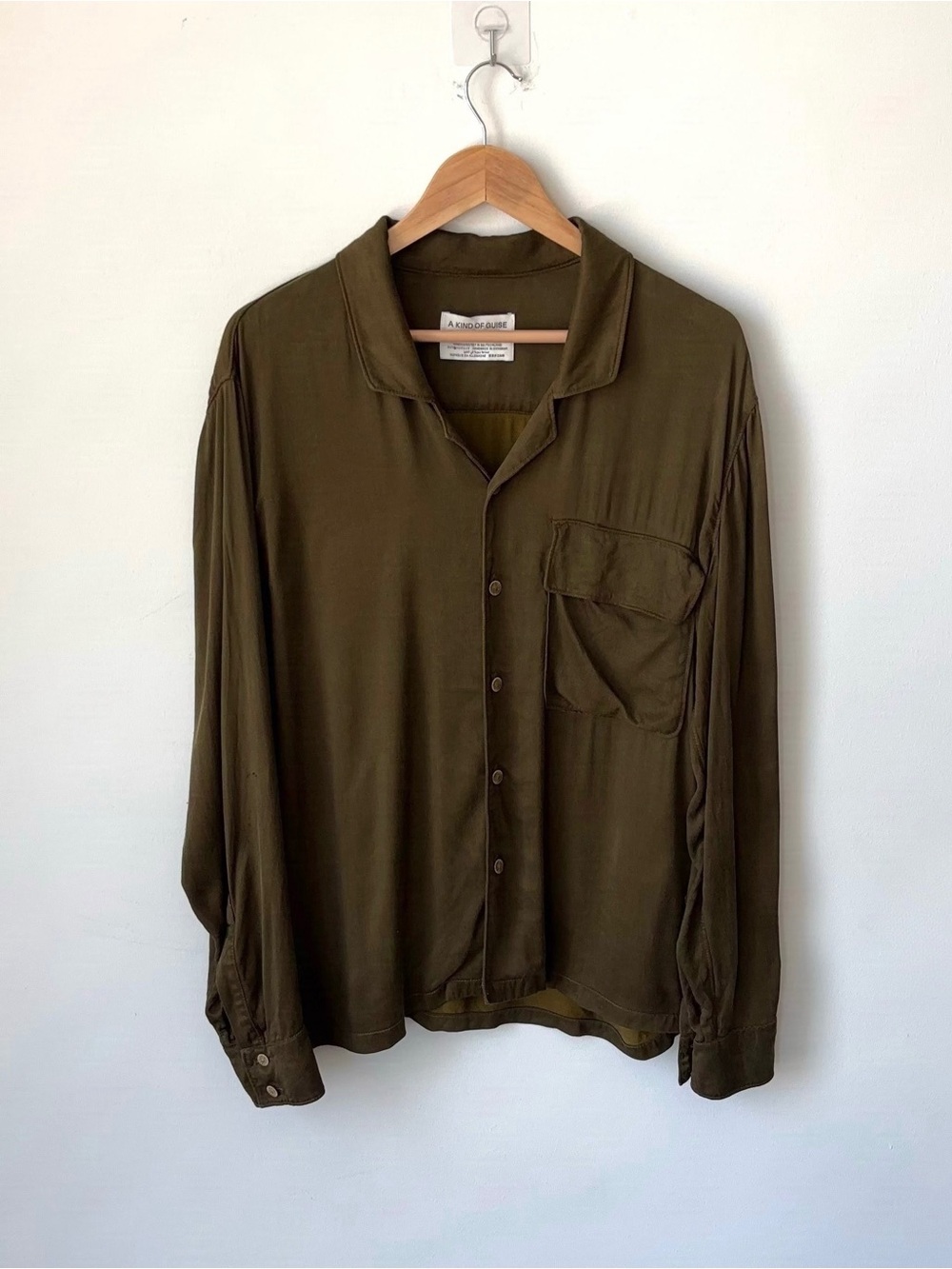 A Kind of Guise Bosa Shirt Sz L Olive Green Camp Open Collar Cupro Viscose AKOG